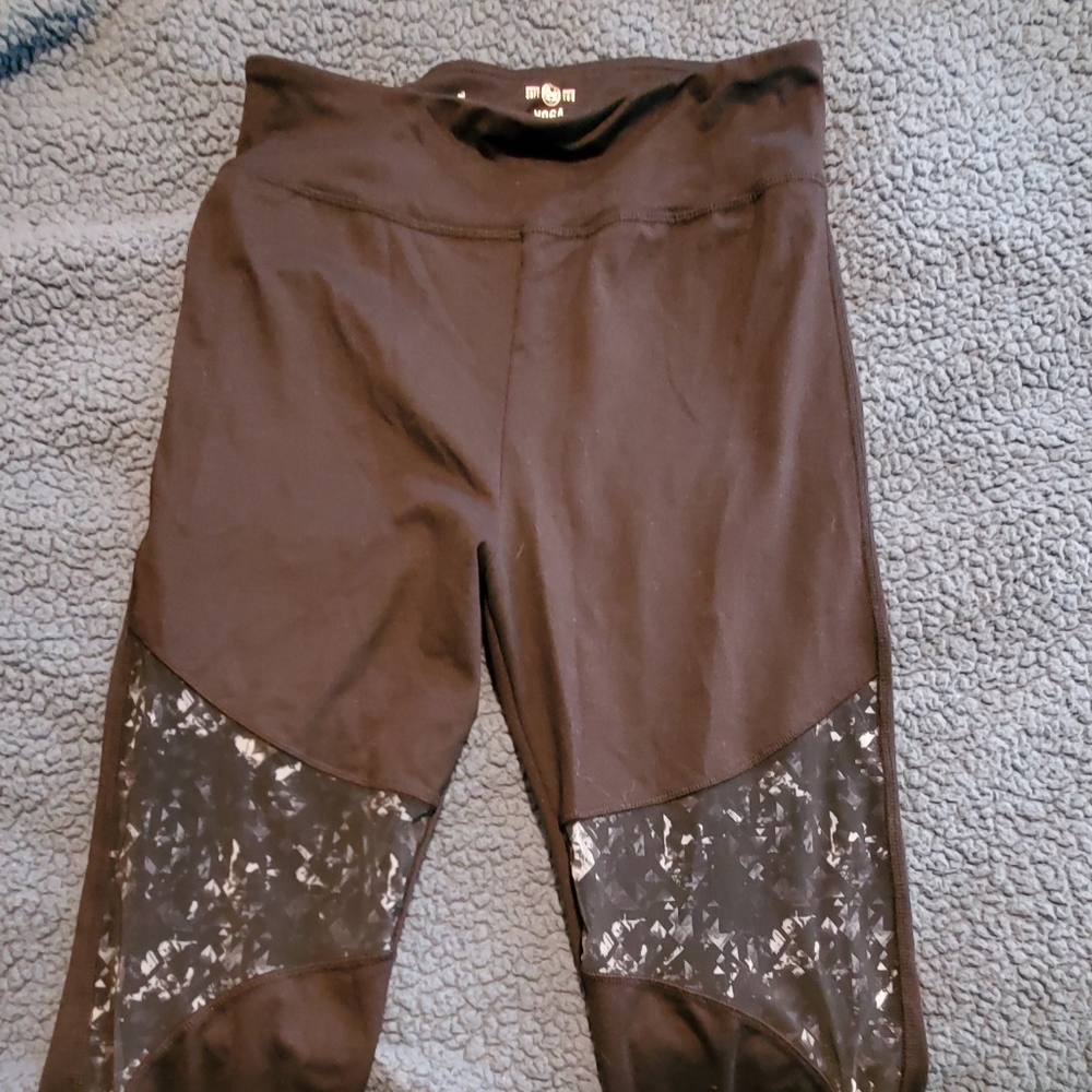 Black mesh leggings